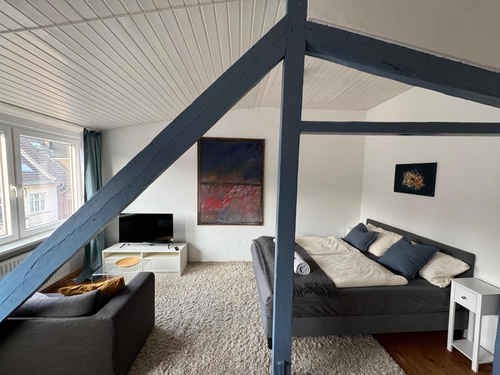 Cosy & Flat Near Center Дюссельдорф